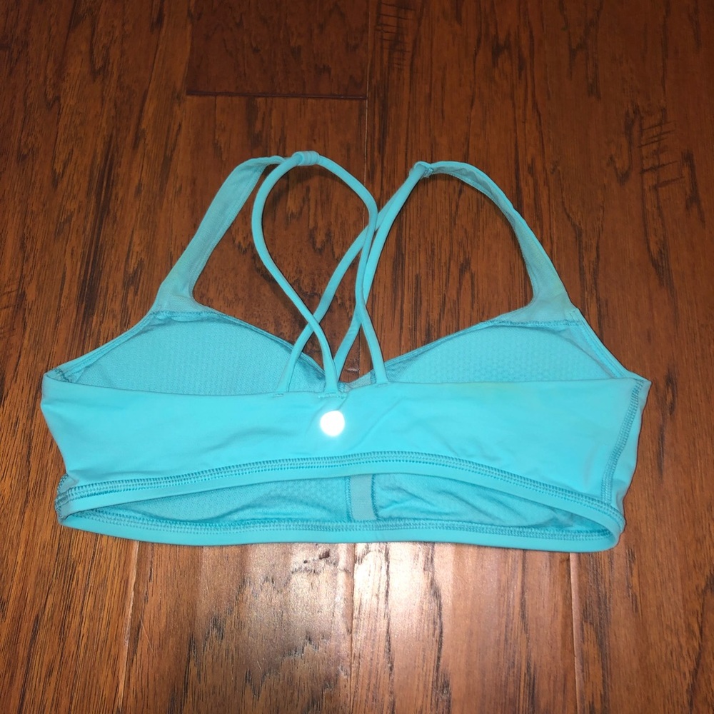 Lululemon bra - Picture 2 of 2